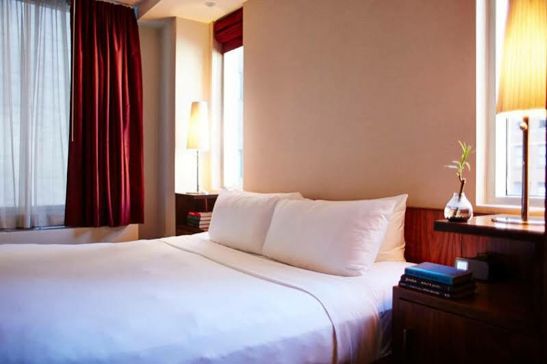 The Gotham Hotel Нью-Йорк Экстерьер фото